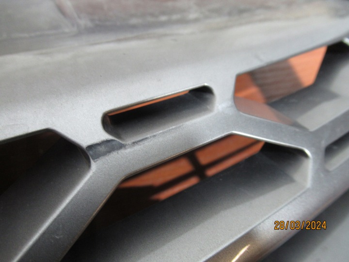 фото №9, Решётка land rover discovery sport l550 oem номер hg-268