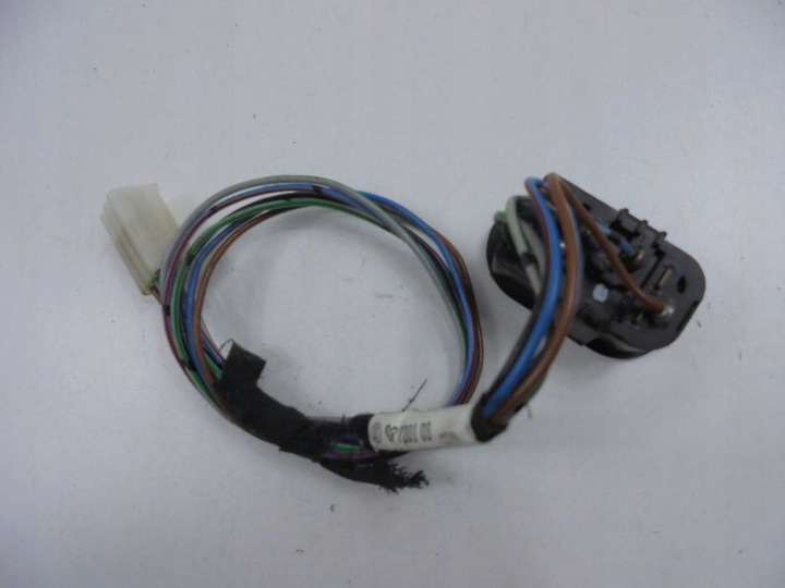 фото №10, Opel corsa b выключатель стёкла перед правый 90389337 kb