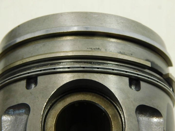 фото №15, Поршень поршни 2.0 hdi tdci евро 5 ford peugeot citroen 508 308 c5 iii 5008