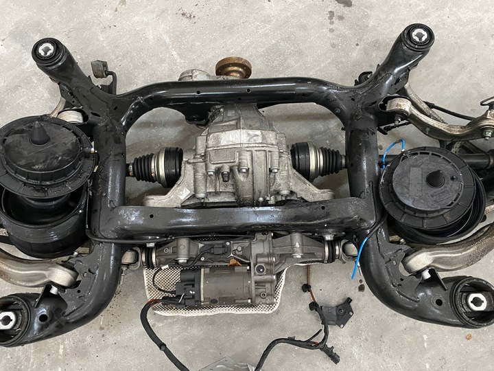 фото №5, Audi sq7 4m тележка поворотный кулак рычаг дифференциал подушка