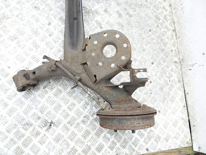 фото №7, Балка зад підвішування toyota yaris iii