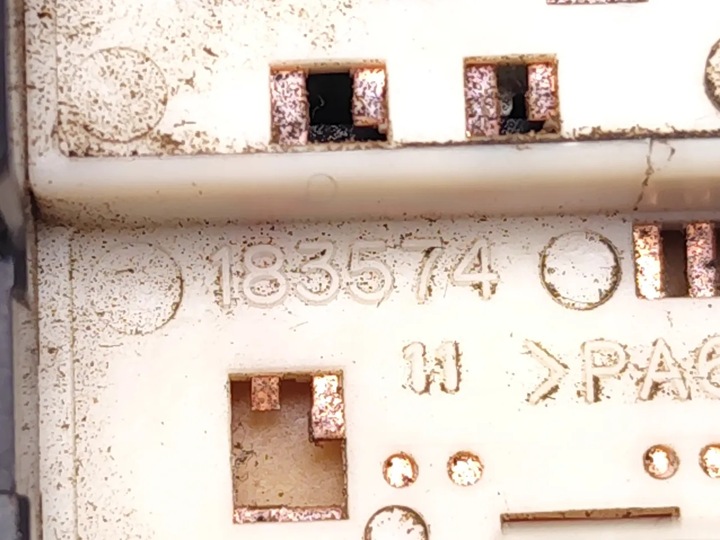 фото №7, Toyota hilux кнопка регулювання дзеркал бокових 2009 chassis cab 4/5dr