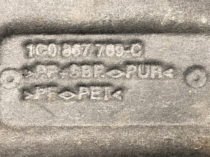 фото №4, Полиця зад vw new beetle 1c0867769c хетчбек 98-10