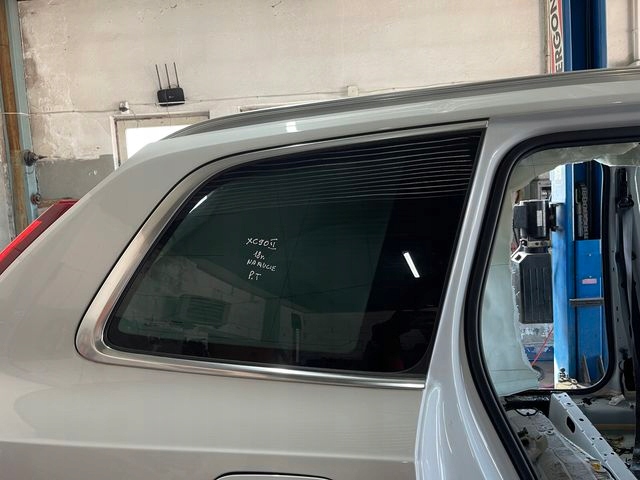 фото №1, Volvo xc90 ii скло праві зад кузовна 43r-00176 2018