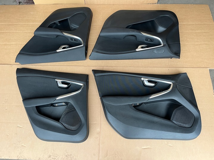 фото №9, Сиденья обшивки обивка диван volvo v40 рестайлинг 2016-2022 европа