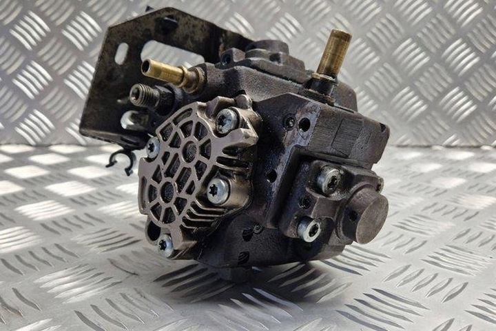 фото №1, Насос пального ford focus ii turnier da_ 0445010102 1.56l дизель 2006