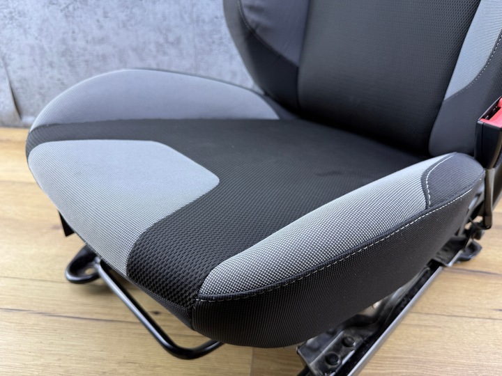 фото №7, Сиденье пассажира правый перед ford focus mk3 eu - с подогревом