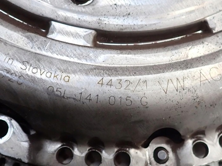 фото №13, Зчеплення комплектні двомасовий маховик 05l105266f vw caddy v 2k 2k7 2.0 tdi dtr 23r