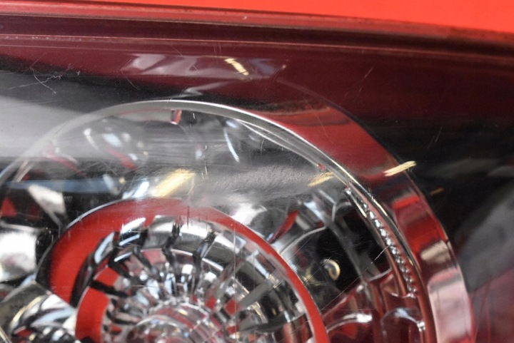 фото №12, Лампа правая зад задняя p3805 mazda 3 1 i bk 5d hb 03-06