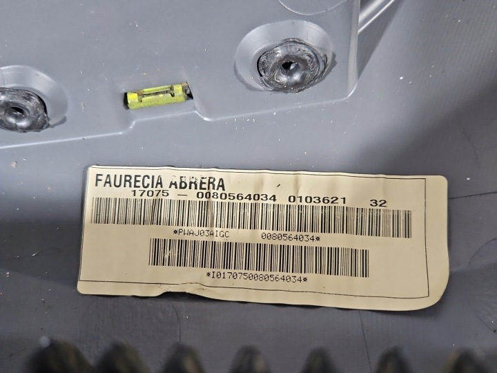 фото №13, Торпедо раздаточная подушка пассажира капот seat leon ii 05-09 eu