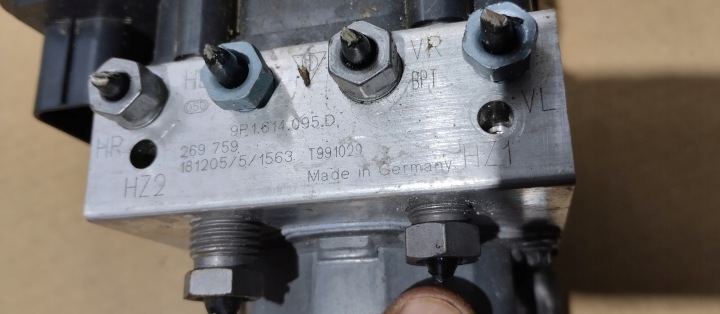 фото №5, Головний гальмівний циліндр abs porsche 911 991 рестайлінг 9p1614095d