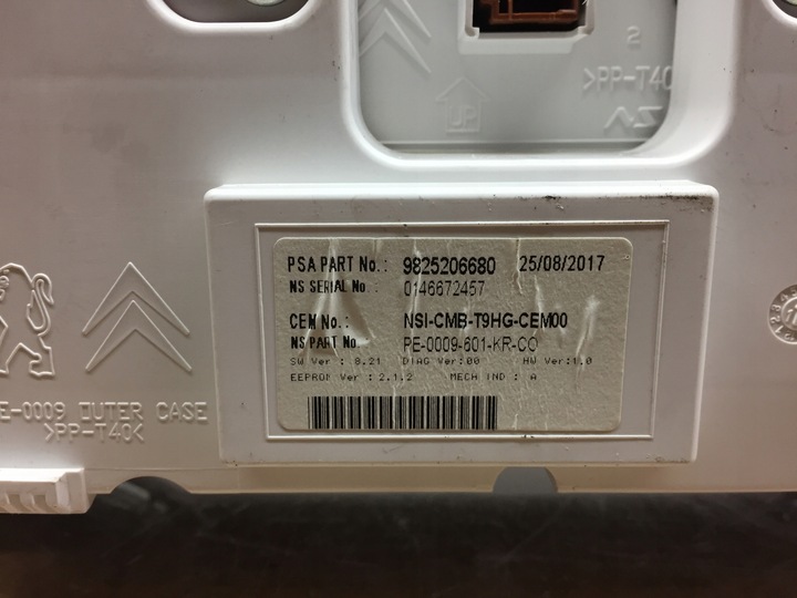 фото №6, Peugeot 308 t9 рестайлинг gt-line 1.6 thp спидометр европа