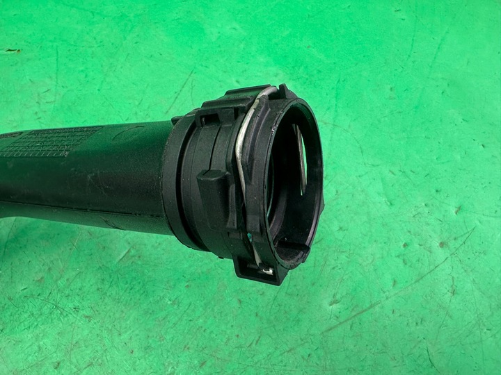 фото №9, Труба воздуховод шланг воздуха 8200860017 renault megane 3 iii 1.4 tce 08-