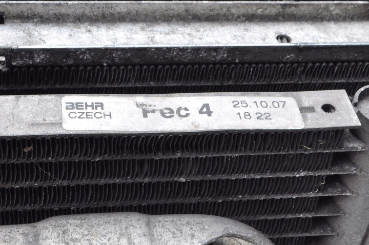 фото №10, Mercedes клас b w245 радіатор комплект a1695003004 a1695000200 a1695000000