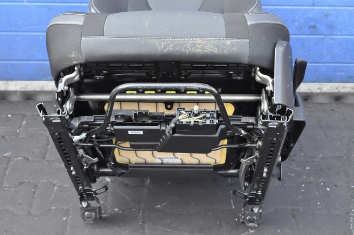 фото №5, Volvo v40 ii сидіння водія