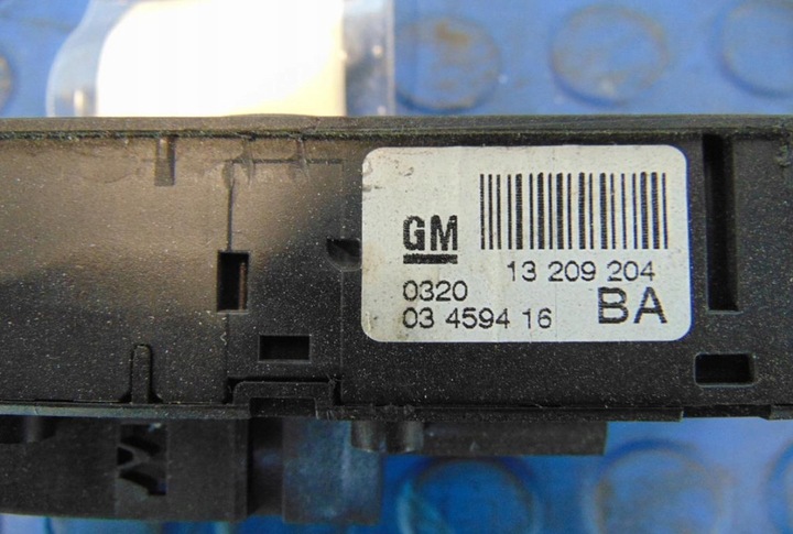 фото №5, Переключатель стекло opel zafira b 1.9cdti код краски z20r 13209204