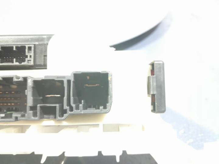 фото №6, Toyota camry viii xv70 17- блок управления  модуль mpx 89221-33e20 82730-33q31