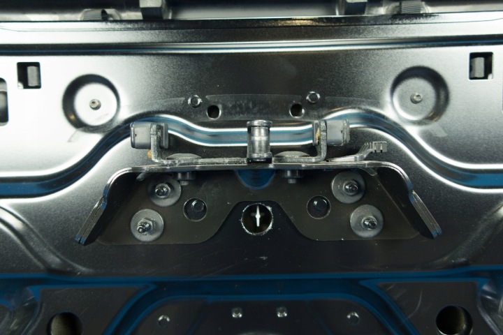 фото №8, Кришка контейнер дах audi a3 s3 8v cabrio 8v7825302b 8v7867877c ly9b