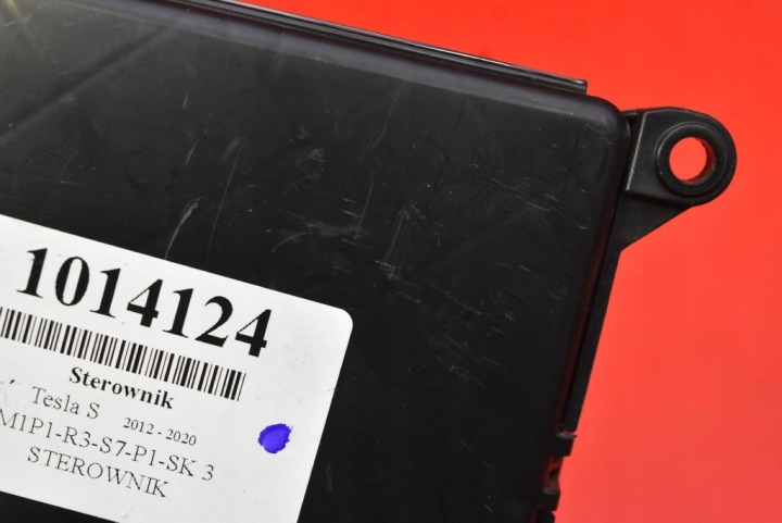 фото №11, Блок управления  модуль ecu thermal controller 1034215-00-a tesla модель s 12-20