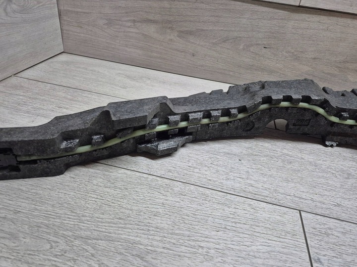 фото №7, 12503. bmw 5 g30 абсорбер пена датчик перед 8098671