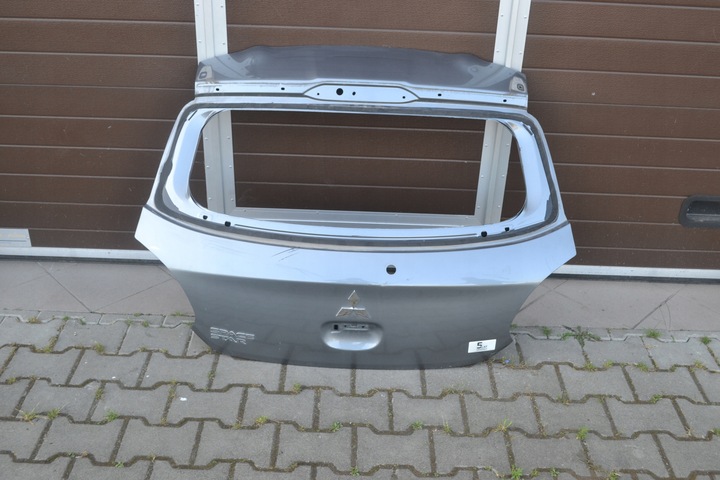 фото №1, Крышка крышка багажника mitsubishi space star ii 2