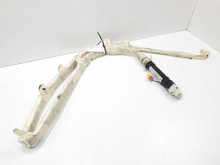 фото №1, Шторка права 4d4880742a audi a8 d2