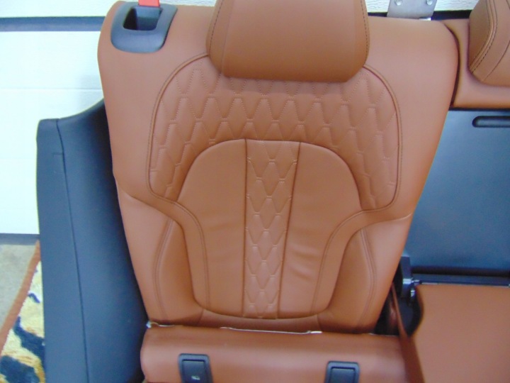 фото №7, Bmw x6 g06 рестайлинг сиденья диван салон кожа vatq merino tartufo now обивщик