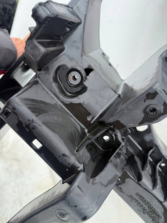 фото №8, Vw passat b6 3c0 3c0805594d передняя панель усилитель лобовое