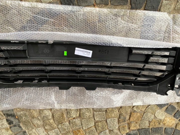 фото №10, Renault clio 4 iv рестайлинг решётка средняя перед 622541048r оригинал новая