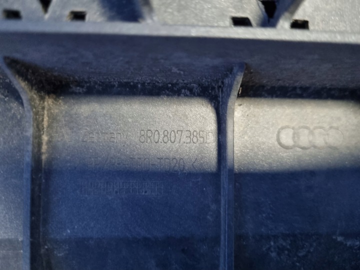 фото №8, Audi q5 8r бампер заднее оригинал 8r0807385d