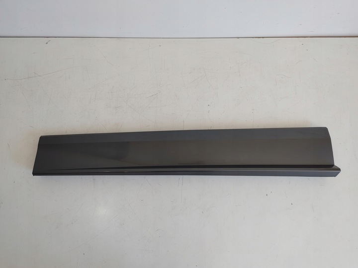 фото №1, Планка двері лівий перед audi q8 4m8853959
