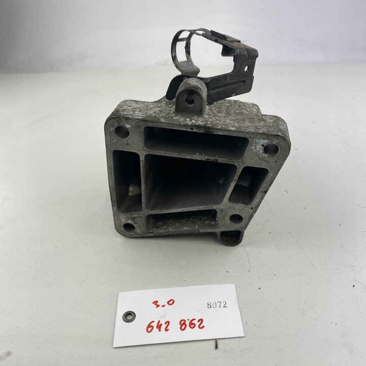 фото №9, Кронштейн лапи двигуна mercedes s v6 w211 w221 3.0 cdi bluetec