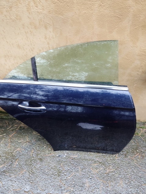 фото №1, Комплектні двері праві зад mercedes cls w219