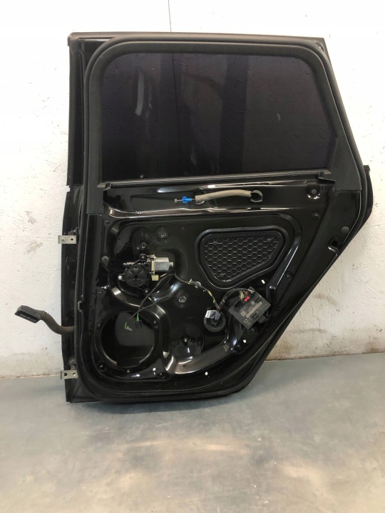 фото №12, Двері праві задні do audi a3 8v sportback s-line 12-16 w кольорі ly9b