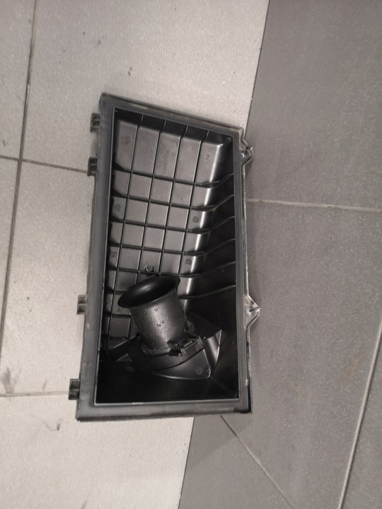 фото №7, Корпус фільтра повітря skoda 1.9 1j0129607ae