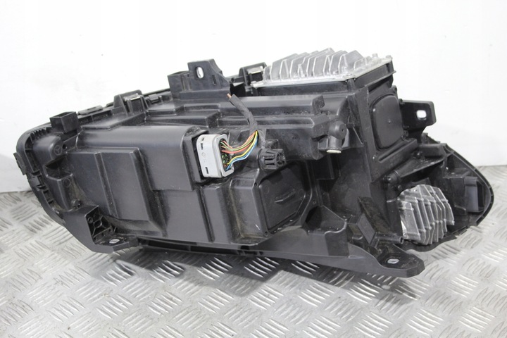 фото №12, Лампи перед b-klasa w246 рестайлінг a2469066101