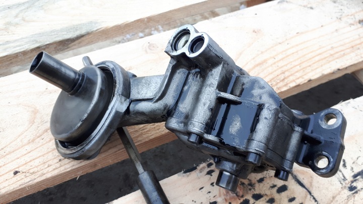 фото №7, Audi оригинальный номер 059115105aj насос масла