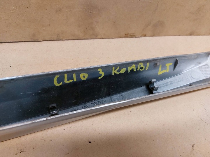 фото №7, Renault clio iii универсал 05-12r заглушка рейлинг левый зад
