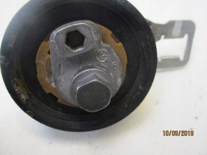 фото №4, Ролик натяжитель peugeot 308 t9 1.6 синий hdi