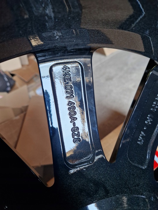 фото №10, Диски audi 4ke e tron 9jx20 et38 5x112 4ke071490a