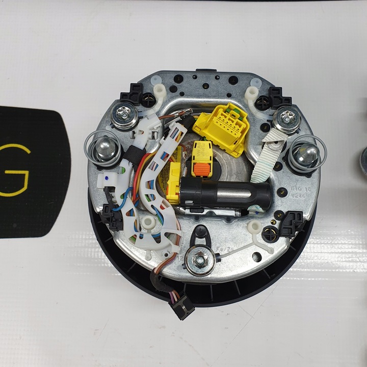 фото №9, Audi a6 c7 4g панель консоль подушки ремені подушка безпеки air bag 4g0