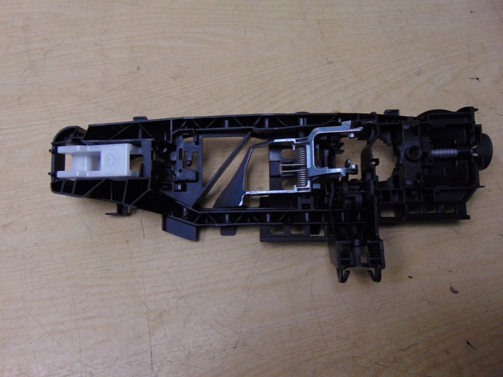 фото №10, Кронштейн крепление ручка правые зад mercedes w205