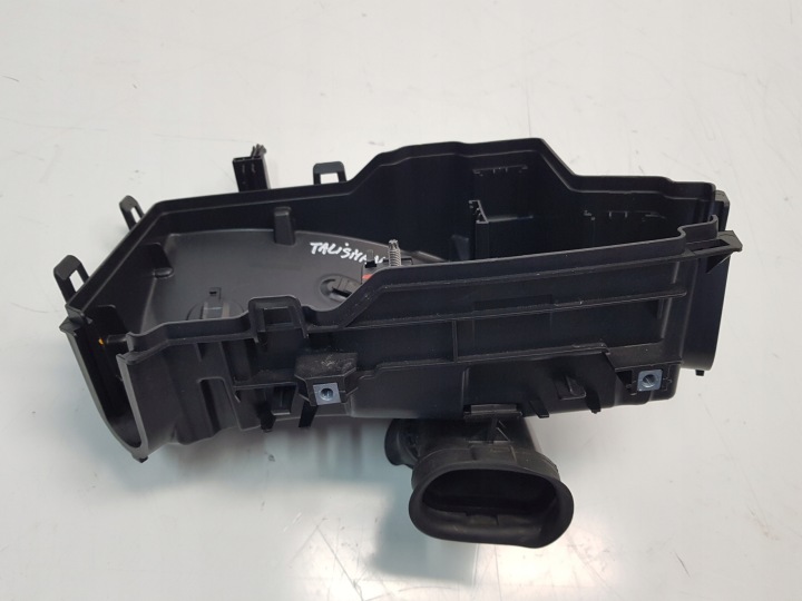 фото №7, Корпус коробка предохранителей renault megane низ renault 252360399r