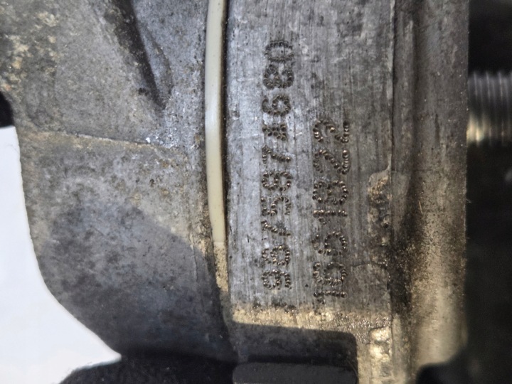 фото №7, Opel crossland кріплення кронштейн генератор натягувач 1.2 9812038180