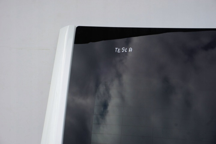 фото №13, Tesla модель y задняя крышка багажника зад