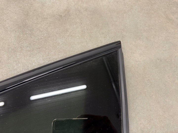 фото №7, Оригінальна скло кузовна праві зад q7 4m 23r піаніно ідеальна 4m0845298aa