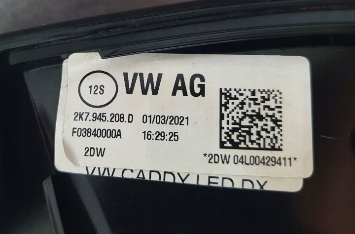 фото №16, Права задня фара vw caddy iv 4 2020 led 2k7