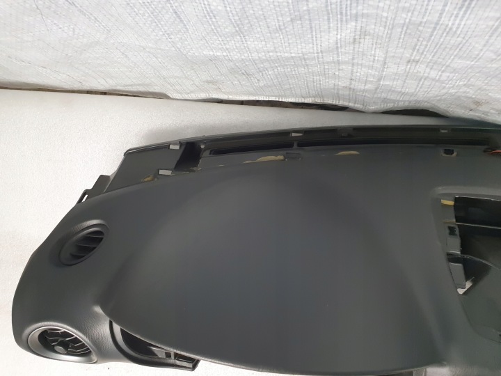 фото №6, Subaru impreza gd 03-07 торпедо консоль подушка