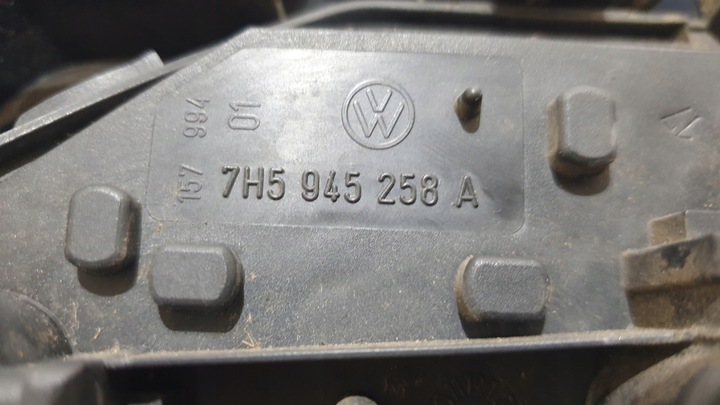 фото №14, Лампа права ліва зад кришка vw t5 fl 7h5945257a 7h5945258a