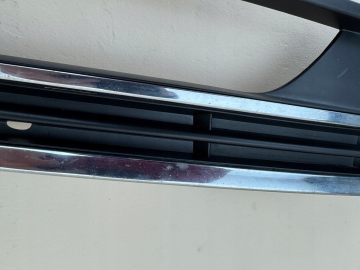 фото №9, Vw passat b7 highline 10r- решётка решётка бампера правая перед 3aa853666